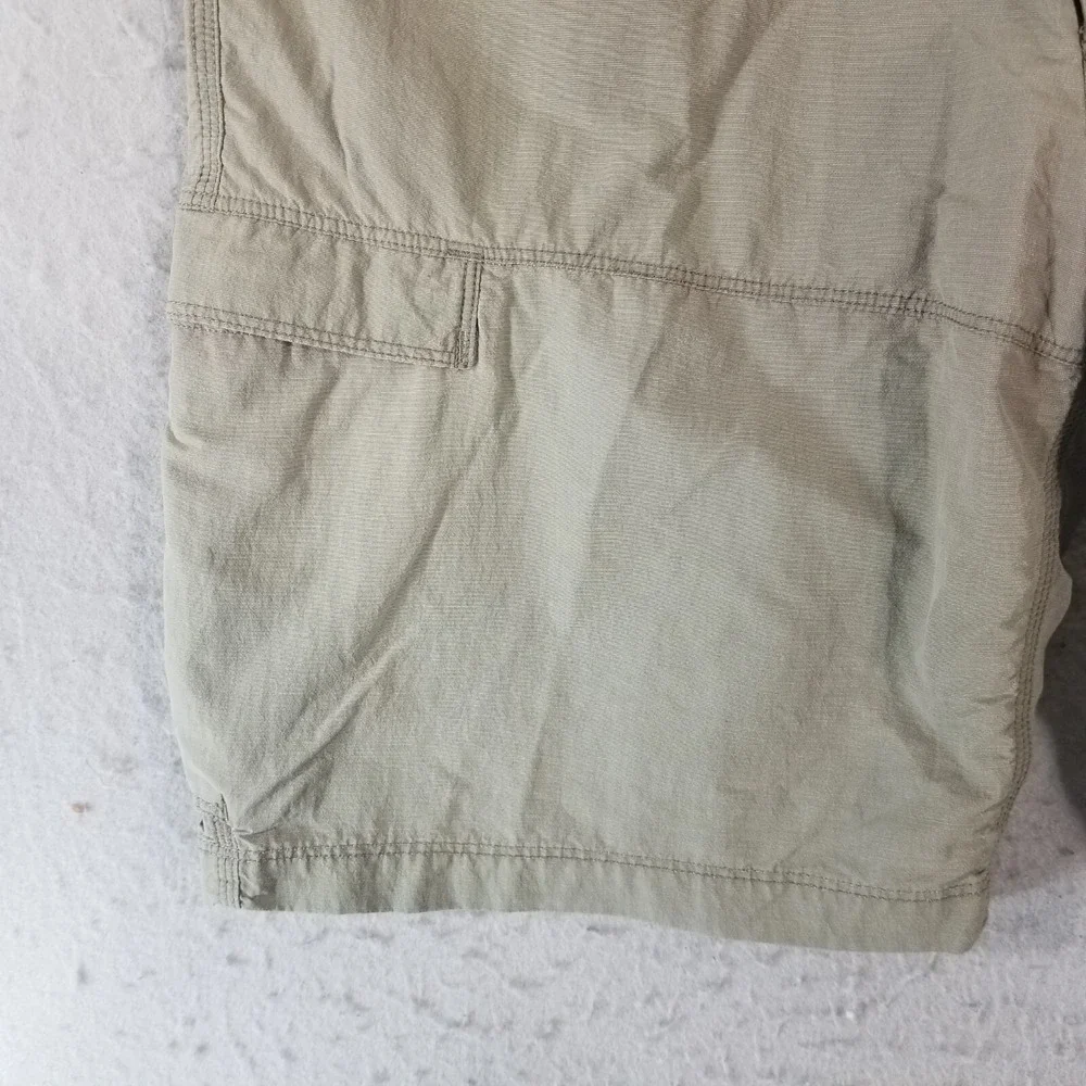 The North Face cargo hiking shorts men's 36x10 khaki green nylon blend outdoor